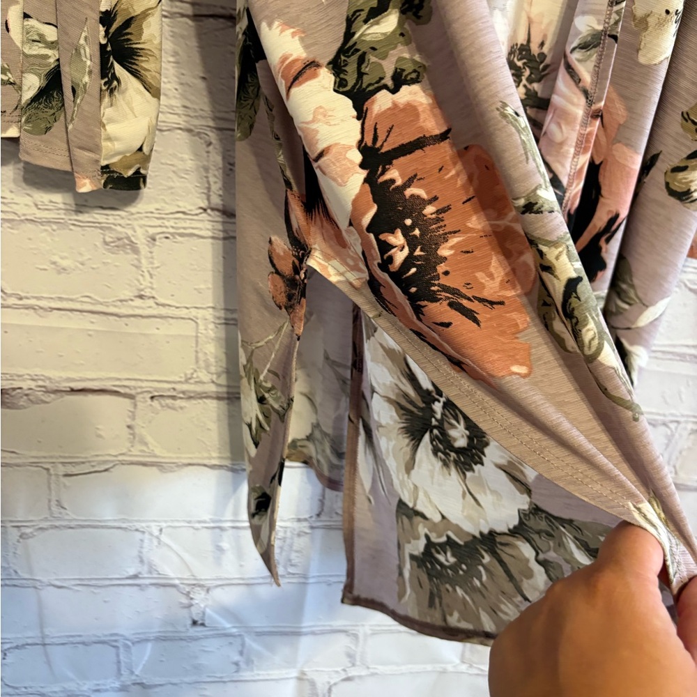🌿5/$25 Chic Soul Open Floral Cardigan - Picture 3 of 8